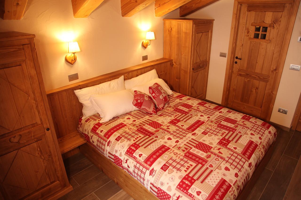 Bed and Breakfast Mi Casa Tu Casa Brusson Exterior foto